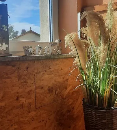 Gaststaette Und Zur Schiene Apartamento Merseburgo