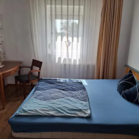 Gaststaette Und Zur Schiene Lejlighed