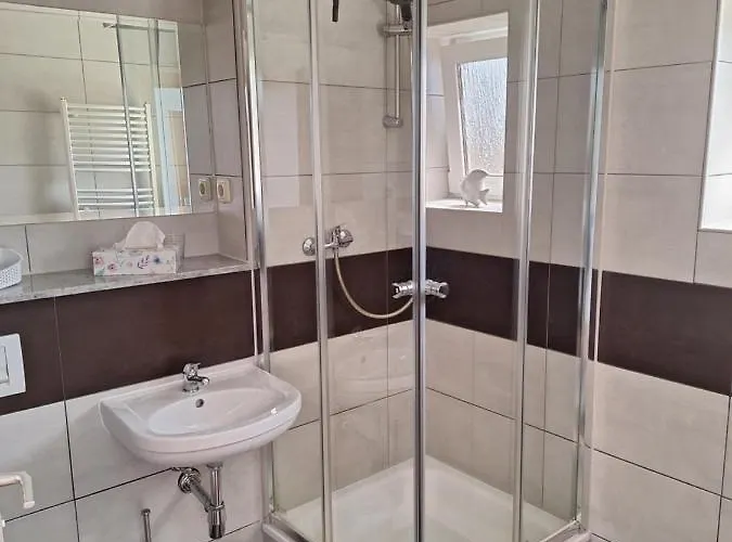 Gaststätte Und Zur Schiene Apartment *