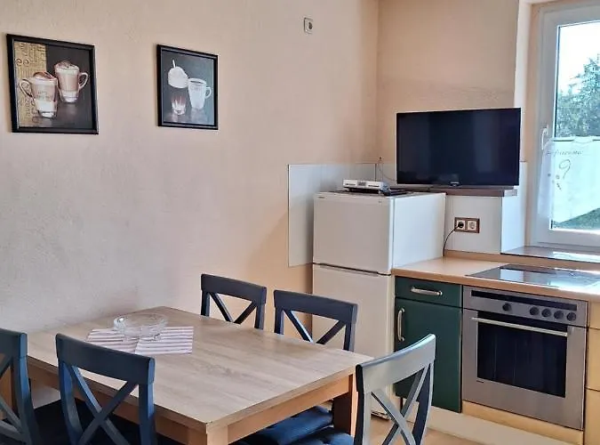 Apartment Gaststätte Und Zur Schiene