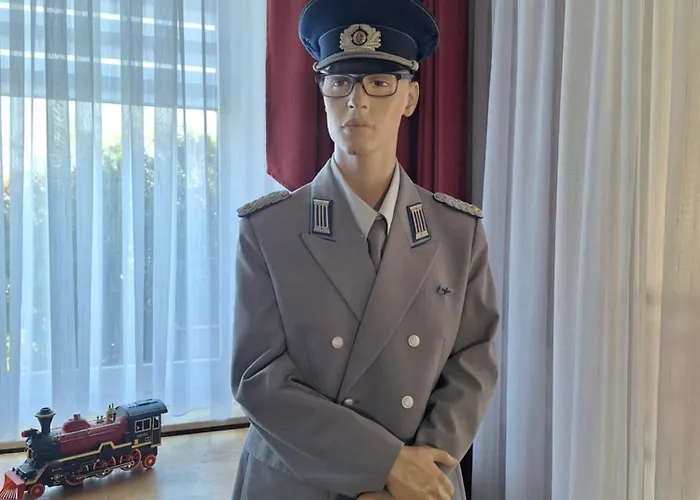 Gaststätte Und Zur Schiene Apartment *